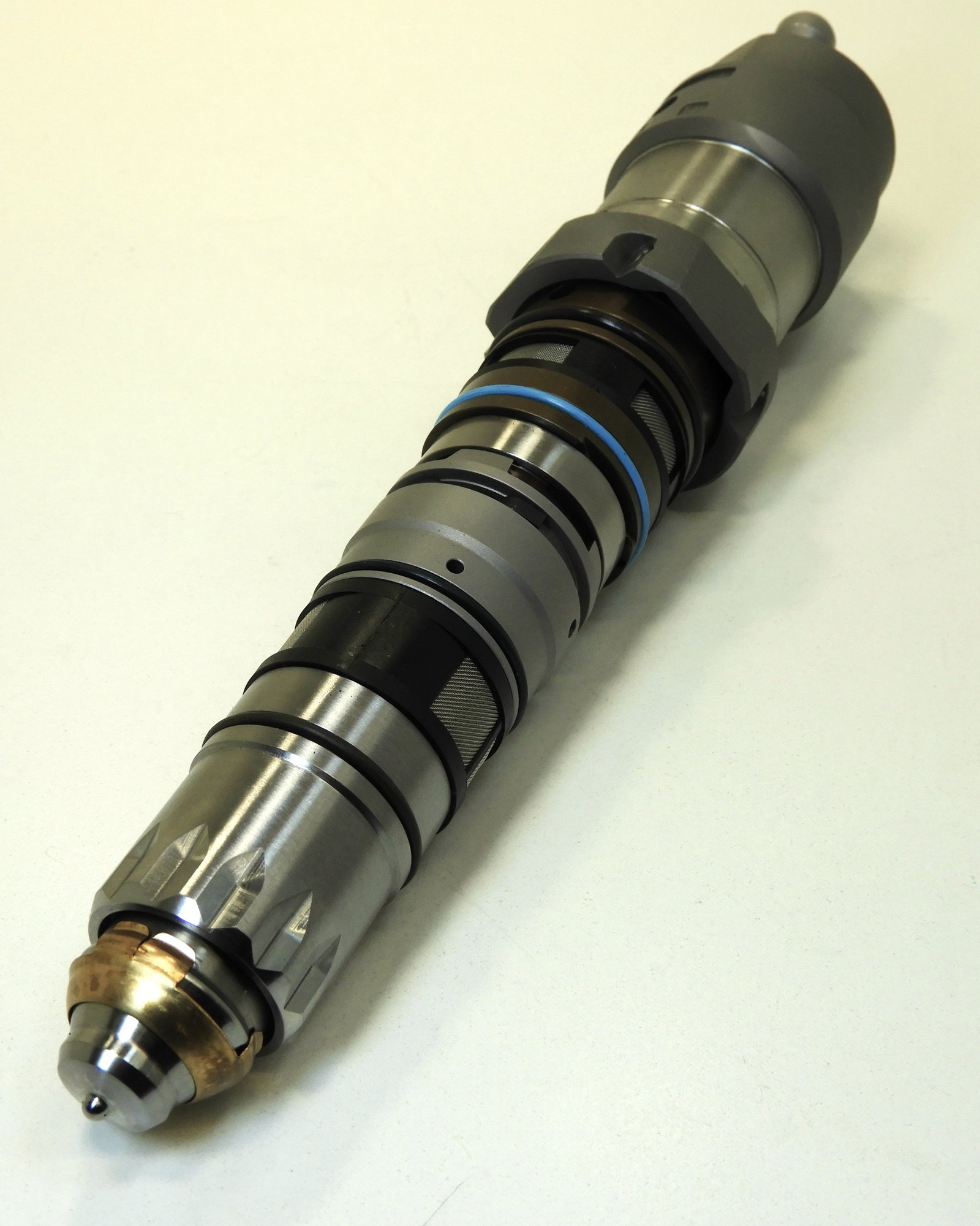 inyector-motor-cummins-qsk-19-cr-inyector-para-motores-qsk-19